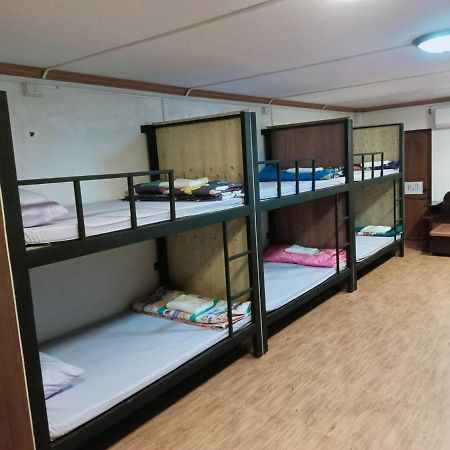 Pakse Backpacker Hostel2023 Buitenkant foto