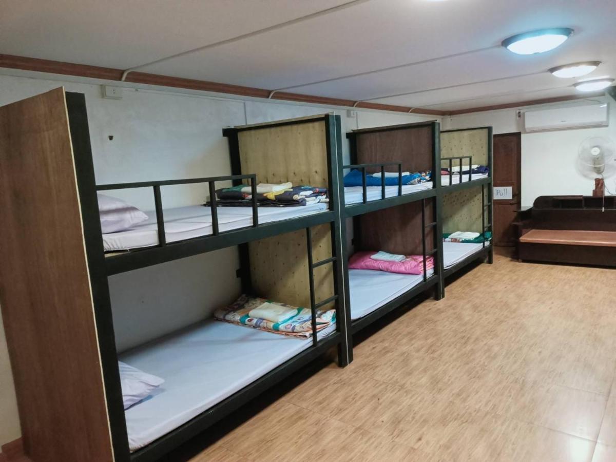 Pakse Backpacker Hostel2023 Buitenkant foto